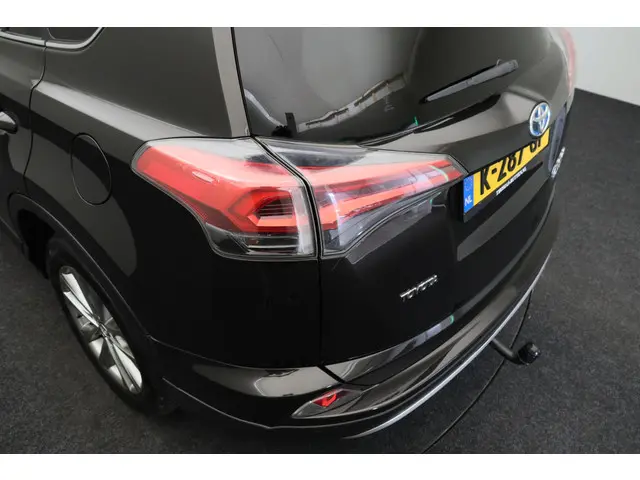 Toyota RAV4 2.5 Hybrid Style 2016 Hybride Benzine 28