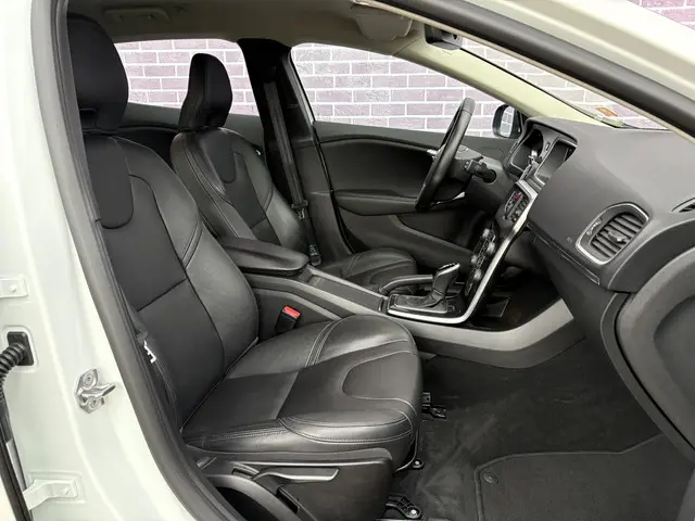 Volvo V40 1.5 T2 Polar+ 2020 Benzine 5