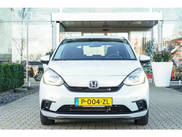 Honda Jazz 1.5i e:HEV ELEGANCE 2022 Hybride Benzine 43