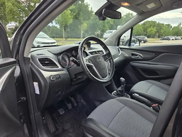 Opel Mokka 1.6 Selection 2016 Benzine 13