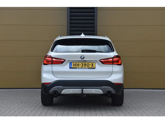 BMW X1 sDrive20i 2015 Benzine 6