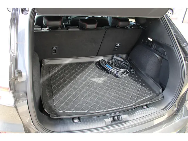 Ford Kuga 2.5 PHEV ST-Line X 2023 Hybride Benzine 9