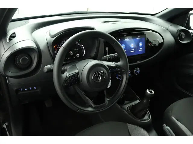 Toyota Aygo X 1.0 VVT-i MT Play 2025 Benzine 53