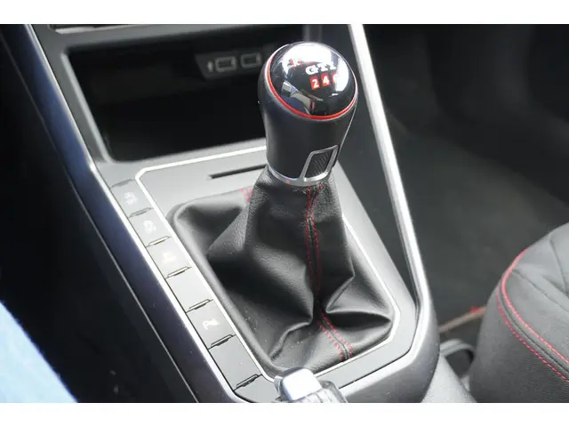 Volkswagen Polo 2.0 TSI GTI 2019 Benzine 25