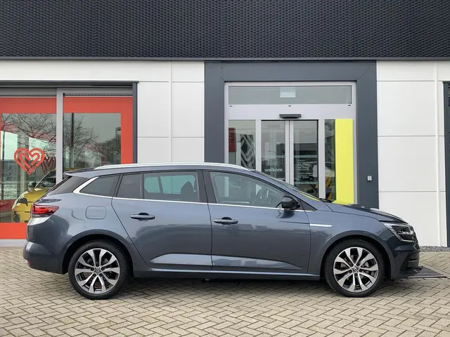 Renault Mégane Estate 1.3 TCe 140 Techno 2023 Benzine 18