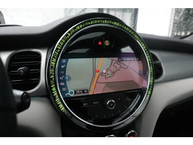 MINI 3-Deurs Cooper 2021 Benzine 18