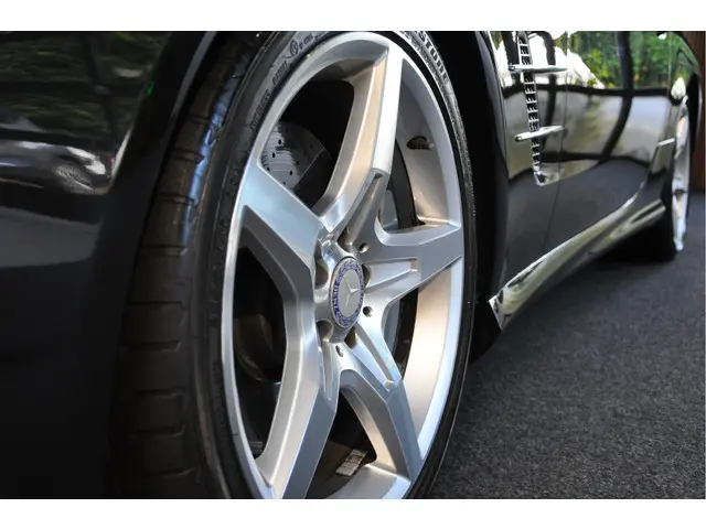 Mercedes-Benz SL 500 AMG-line 2012 Benzine 35