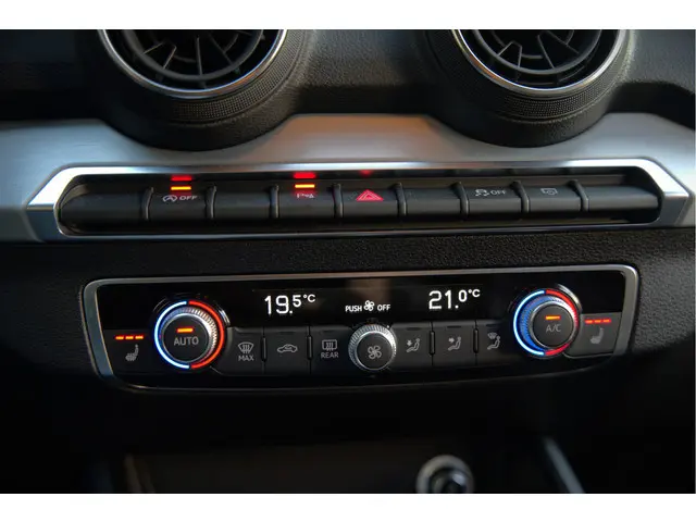 Audi Q2 1.4 TFSI CoD Design Pro Line Plus 2018 Benzine 46