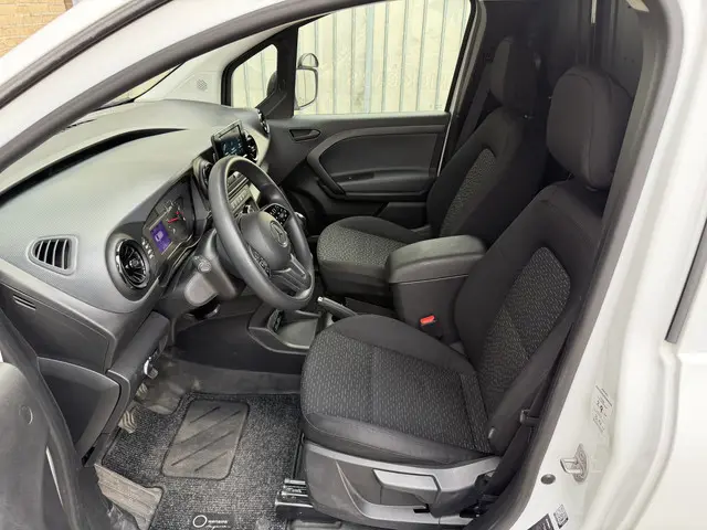Mercedes-Benz Citan 108 CDI L1 Pro 2022 Diesel 36