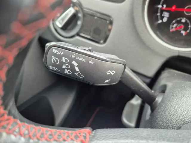 Volkswagen Polo 1.8 TSI GTI 2015 Benzine 7