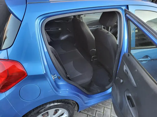 Opel KARL 1.0 Rocks Online Edition 5drs 2017 Benzine 19