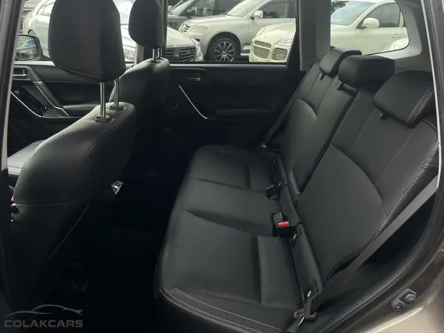 Subaru Forester 2.0 XT Sport Premium 2017 Benzine 35