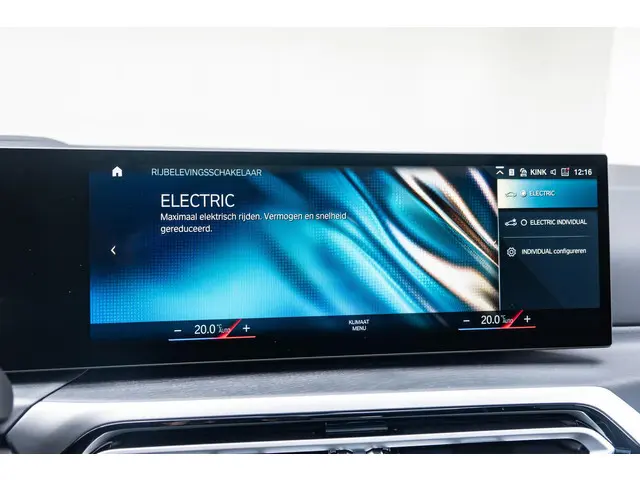 BMW 3 Serie Touring 320e 2024 Hybride Benzine 49