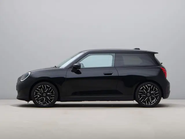 MINI 3-Deurs Cooper E 2024 Elektrisch 12