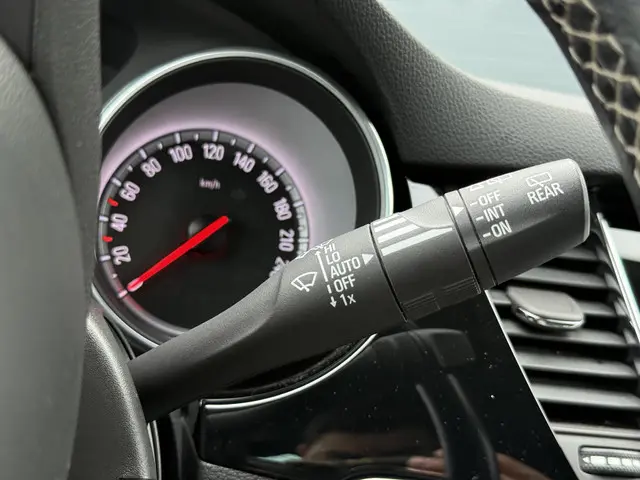 Opel Astra Sports Tourer 1.4 Innovation 2016 Benzine 26