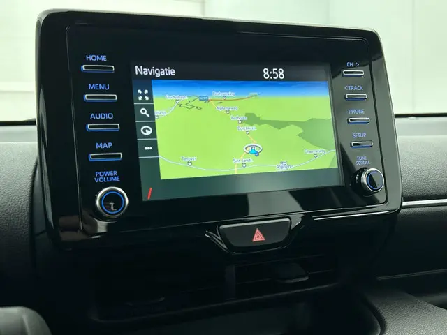 Toyota Yaris 1.5 Hybrid Active Auto. 2023 Hybride Benzine 6