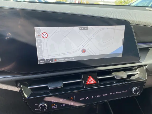 Kia Niro 1.6 GDi Hybrid DynamicLine 2024 Hybride Benzine 7