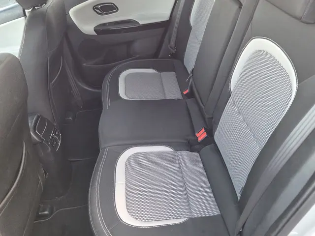 Kia cee'd 1.6 GDI Super Pack/vol opties 2014 Benzine 11