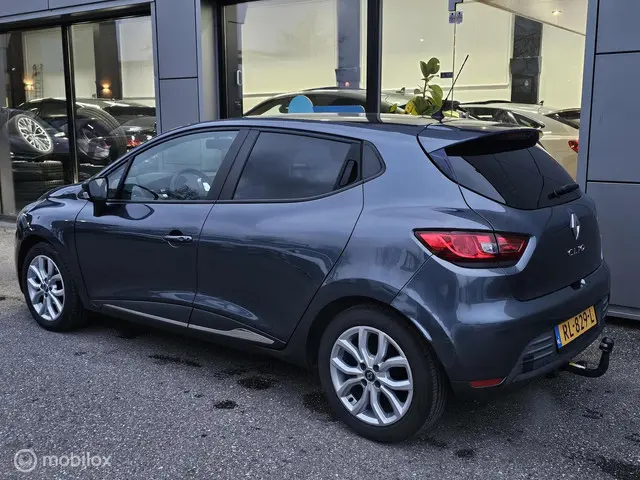 Renault Clio 1.2 TCe Zen Automaat 2018 Benzine 6