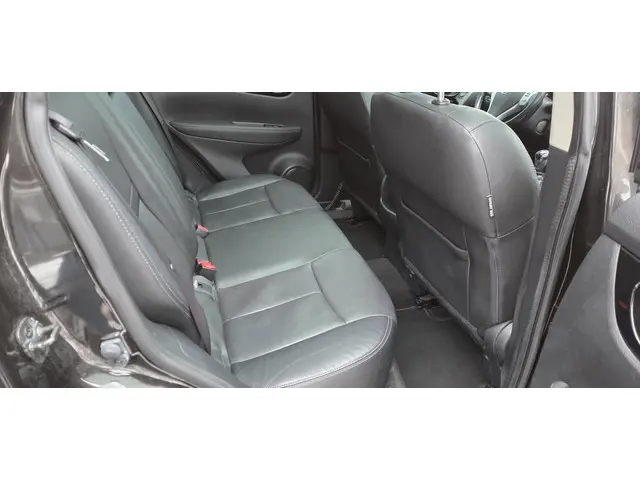 Nissan QASHQAI 1.2 Tekna 2014 Benzine 14