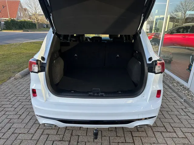 Ford Kuga 2.5 PHEV ST-Line X 2022 Hybride Benzine 12