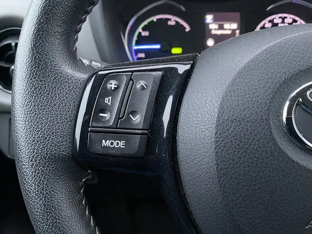 Toyota Yaris 1.5 Hybrid Dynamic 2019 Hybride Benzine 20