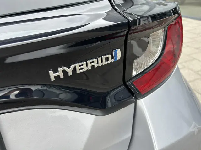 Mazda 2 Hybrid 1.5 Pure 2023 Hybride Benzine 9