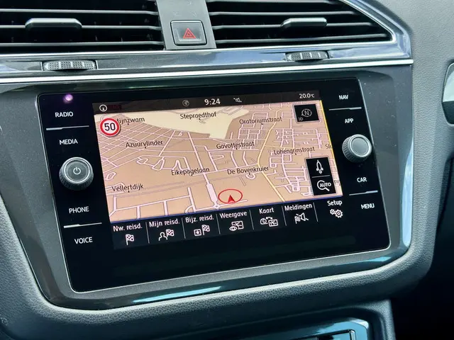 Volkswagen Tiguan 1.4 TSI ACT R-line 2018 Benzine 17