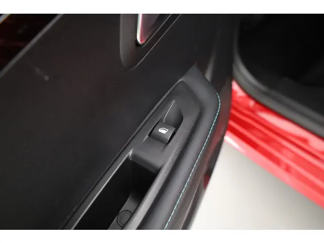 Peugeot e-208 EV Allure Pack 50 kWh 2021 Elektrisch 40