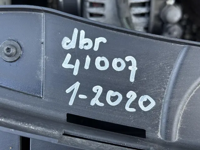 Citroën C4 Cactus 1.2 PureTech Feel 2017 Benzine 24