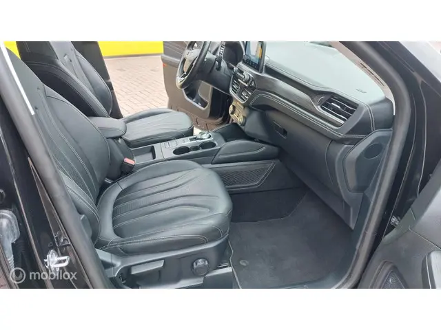 Ford Kuga 2.5 PHEV Vignale 2021 Hybride Benzine 16