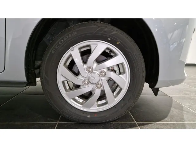 Mitsubishi Space Star 1.2 Dynamic 2025 Benzine 6
