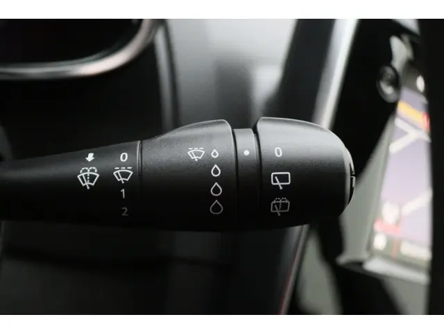 Renault Clio Estate 0.9 TCe Zen 2020 Benzine 31