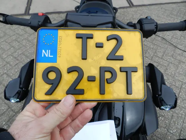 Can-Am Ryker Tour 900 2023 Benzine 12