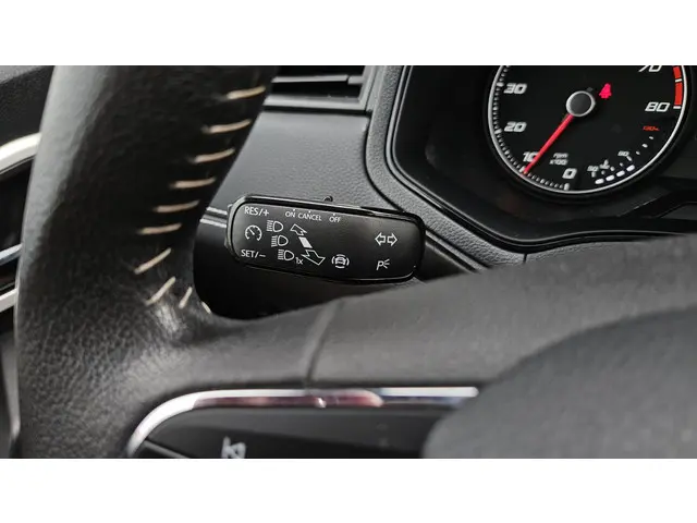 SEAT Arona 1.0 TSI Xcellence 2019 Benzine 17