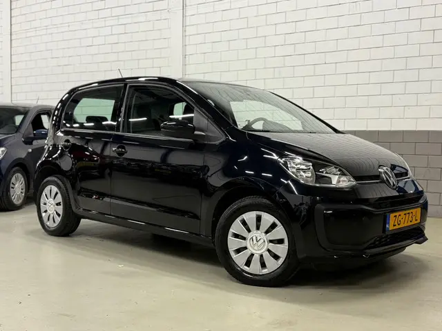 Volkswagen up! 1.0 BMT move up! 2019 Benzine