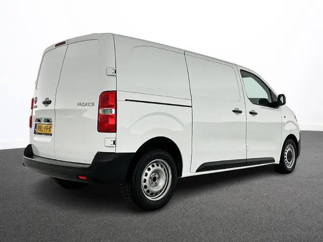 Toyota ProAce Worker 2.0 D-4D Live 2022 Diesel 4