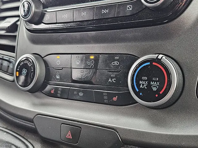 Ford Transit Custom 2.0 2021 Diesel 10