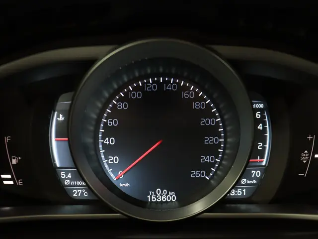 Volvo V40 3