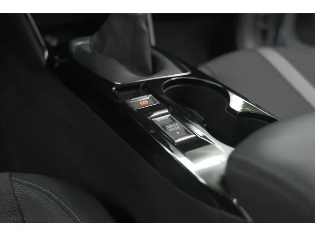 Peugeot 208 PureTech 100 Allure 2022 Benzine 41