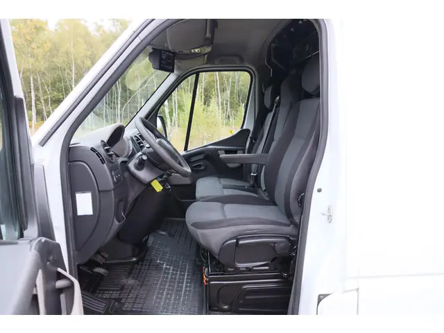 Renault Master T35 2.3 dCi L3H3 DL 2016 Diesel 7