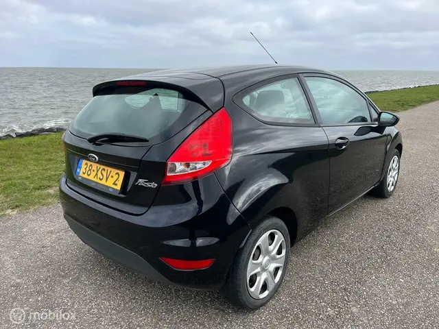 Ford Fiesta 1.25 Limited 2012 Benzine 3
