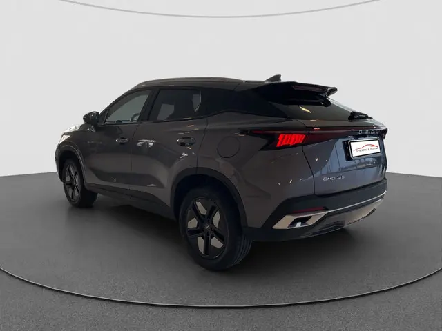 Omoda 5 SHS 1.6 T-GDi SHS-H Premium 2026 Hybride Benzine 9