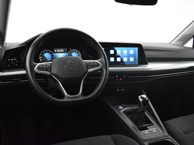 Volkswagen Golf Variant 1.0 TSI 110pk Life 2023 Benzine 15