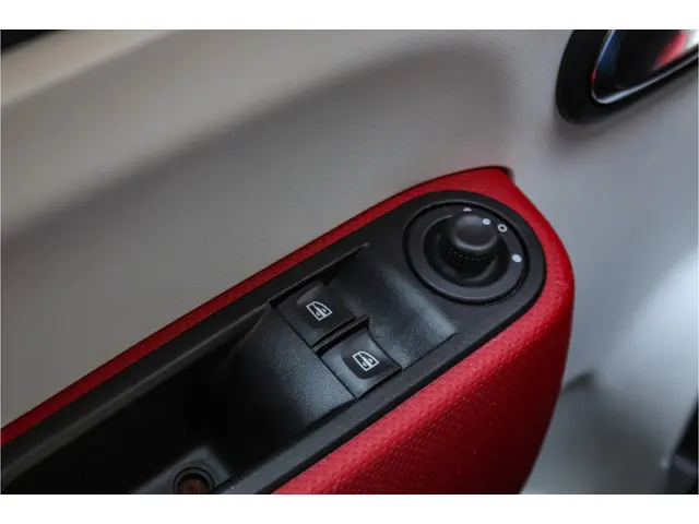 Renault Twingo 1.0 Sce Dynamique 2014 Benzine 16