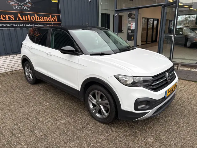 Volkswagen T-Cross 3