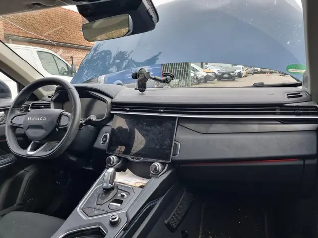 Lynk & Co 01 1.5 2022 Hybride Benzine 13