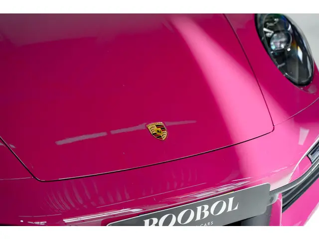 Porsche 911 3.8 Turbo S 2023 Benzine 17