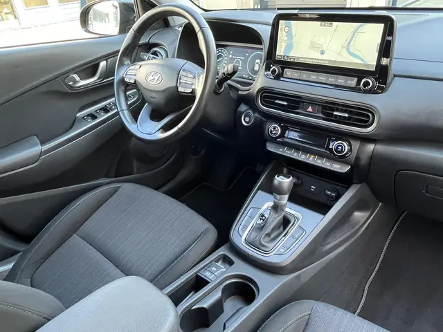 Hyundai Kona 1.6 GDI HEV Fashion 2021 Hybride Benzine 68