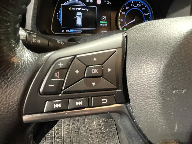 Nissan Leaf 2.ZERO EDITION 40 kWh 2018 Elektrisch 27